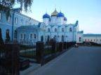 За алтарём Владимирского храма
